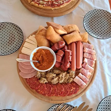 Merak Std Country house *