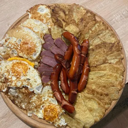 Merak Std Country house *